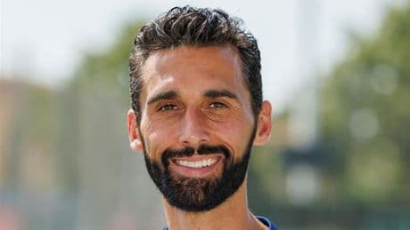 Real Madrid resmen duyurdu: Raul gitti, Arbeloa geldi