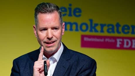 FDP-Chef springt Wirtschaftsministerin nach umstrittenem Renten-Vorstoß bei