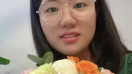 Una científica china de Wuhan, arrestada en Estados Unidos por introducir parásitos tóxicos ocultos en cuatro paquetes
