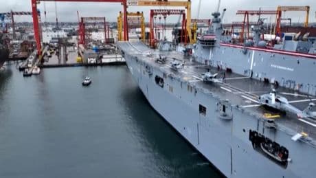 TCG Anadolu'yu ikiye katlayacak: Gözler milli uçak gemisinde