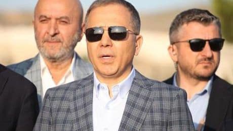 Bakan Yerlikaya'dan sürücülere uyarı: Trafik kuralları yaşatır