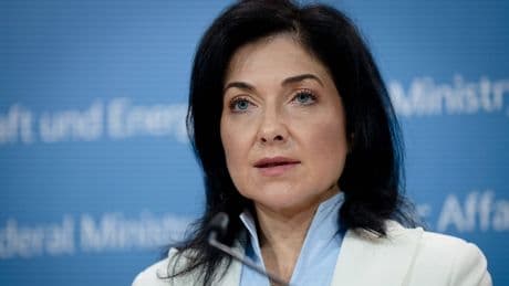Einspeisevergütung: Solar-Firma ruft zu Protest gegen Ministerin Reiche auf