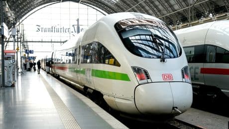 Les trains allemands sont trop en retard, le gouvernement limoge le PDG de la Deutsche Bahn