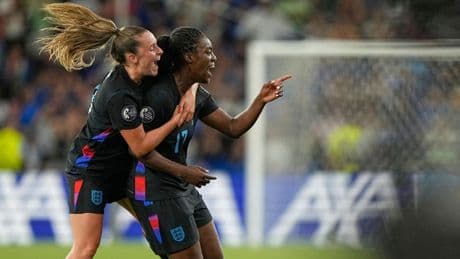 Fußball-EM: "An die Tür gehämmert": Agyemang erlöst England
