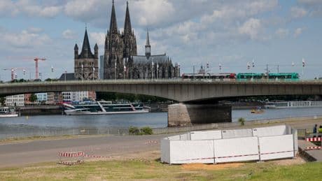 Around 20,000 evacuated in Cologne as major bomb defusal operation underway