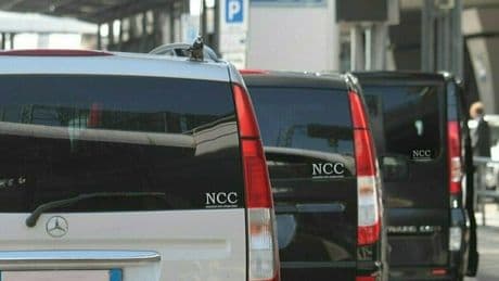 Taxi-Ncc, nasce 'Muoviti Italia' per la liberalizzare il mercato con la sponda di FI. Il Tar boccia il decreto Rent