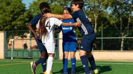 Allianz abre la convocatoria para patrocinar a 50 clubes de fútbol base