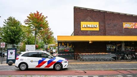 Meisje (12) gewond door steekpartij in Capelle, twee jonge verdachten (14 en 15) vast
