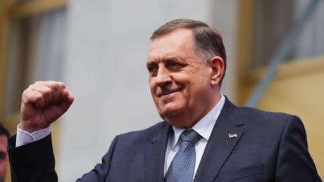 Bosnia retira la presidencia de la República Srpska al líder separatista Dodik