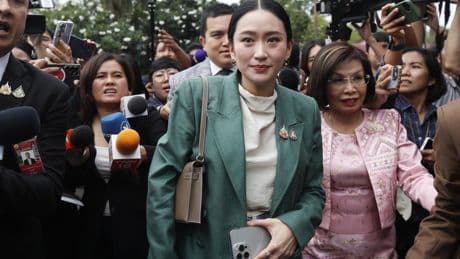 En Thaïlande, la première ministre suspendue par la Cour constitutionnelle pour des raisons « éthiques »