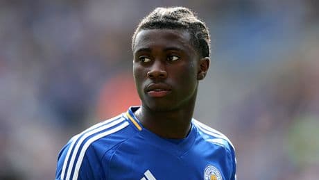 15-year-old wonderkid snubs Chelsea transfer to stay at relegated club
