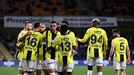 Fenerbahçe'de transfer pişmanlığı! O isimle yollar ayrılacak