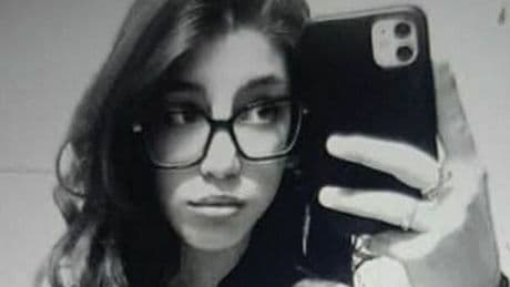 Martina Carbonaro, l'ultima telefonata alla mamma: «Sto tornando a casa». Poi l'appuntamento fatale con l'ex. Cosa è successo alla 14enne trovata morta ad Afragola