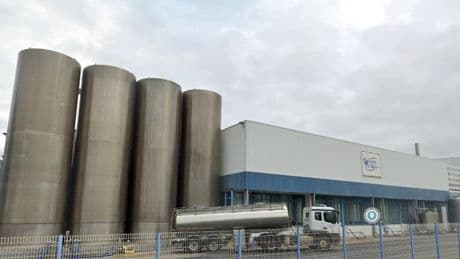 Calvados: une explosion se produit au niveau d'une tour de la coopérative laitière Isigny-Sainte-Mère