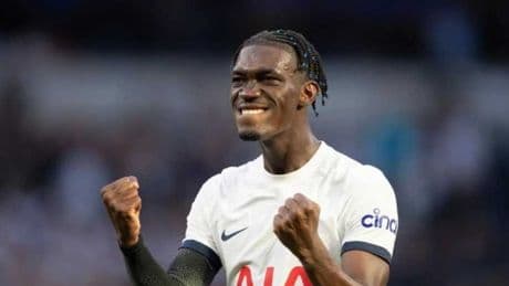 Fenerbahçe ve Galatasaray'dan tarihi transfer savaşı! Yves Bissouma…