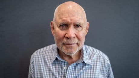 Steve McCurry: "La IA no tiene cabida en el mundo de la fotografía si quieres contar cómo es la vida real"