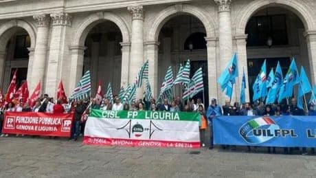 Sanità, sciopero dei lavoratori del settore privato e delle Rsa. Presidio davanti alla Regione