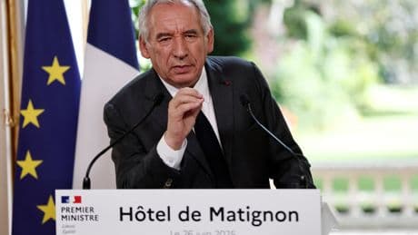Retraites : François Bayrou veut donner deux ou trois semaines de plus aux partenaires sociaux pour arracher un accord