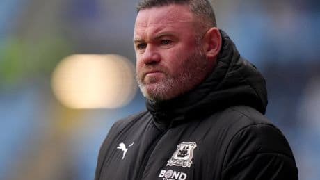 Wayne Rooney: ‘Racially abused player cried on my chest’