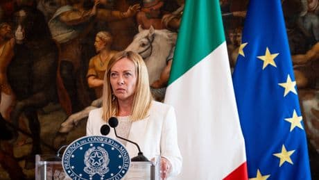Mille jours de Meloni : la stabilité sans révolution