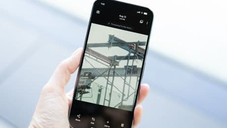 The newest Pixels put generative AI right inside the camera