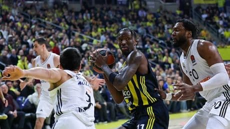 Nigel Hayes-Davis'in yeni takımı resmen açıklandı