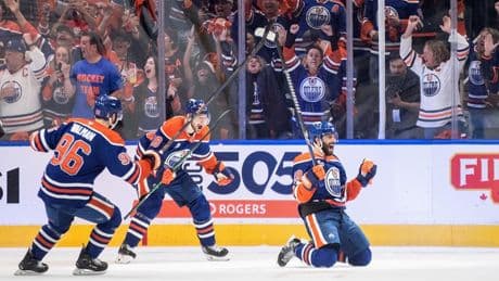 Henrique, Skinner help Oilers push Knights to brink of elimination with 3-0 win