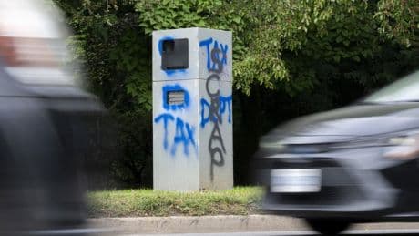 Ontario municipalities urge Ford to reconsider plan to ditch speed cameras