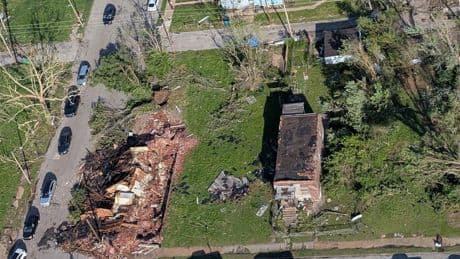 Tornades meurtrières aux États-Unis: pourquoi le centre du pays est-il particulièrement touché par ce phénomène?