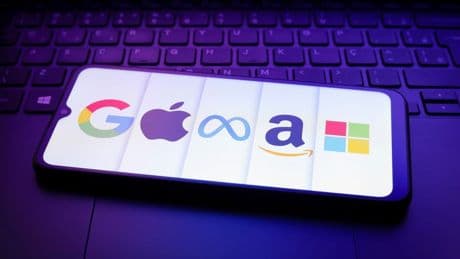Meta Says ‘Just Trust Us’ With AI Ads, Will Amazon Follow Suit?
