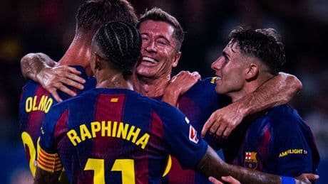 Barcelona, Valencia'yı 6-0'lık skorla devirdi!