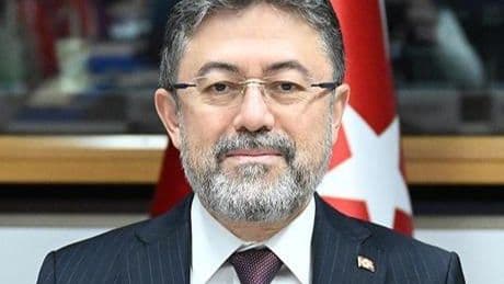 Bakan Yumaklı, yaralı tay 'Nazlı' için yapılan yardım çağrısını karşılıksız bırakmadı