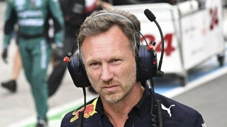 Christian Horner licenziato dalla Red Bull, il team manager lascia dopo 20 anni. Lo scandalo e i motivi dietro la scelta