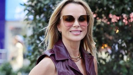Amanda Holden issues reminder that her family's Cornwall property is for sale