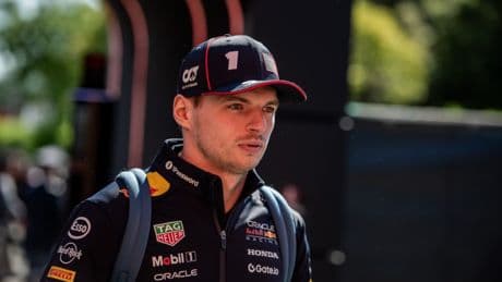F1 champion Max Verstappen tells Lando Norris why he’s failing to keep up with Oscar Piastri in McLaren title race