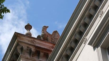 Dortmund: Mutter vor ihren Kindern erstochen – lebenslange Haft für Ehemann