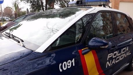 Detenido en Ribeira (A Coruña) por herir con una navaja a otro hombre
