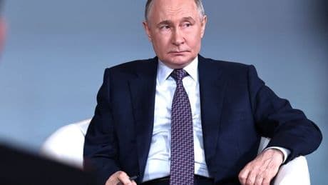 Russians face soaring bills as Kremlin drains economy to fund war says ex-banking chief