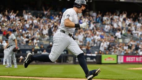 Yankees pull out series win over Blue Jays to creep closer in tightening AL East race