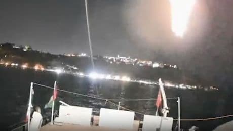 La flotilla con ayuda a Gaza recibe un segundo ataque con drones