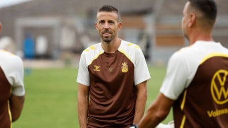 Luis García se lleva 30 jugadores al 'stage' de Marbella