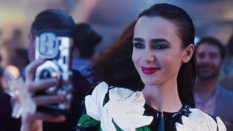 Fallece el asistente de dirección de la serie 'Emily in Paris' tras desplomarse en pleno rodaje