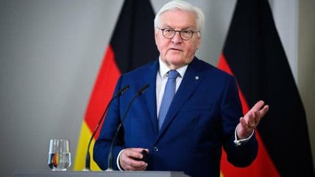 +++ Bundestag +++: Steinmeier hält Koalition nach Richterstreit für „beschädigt“