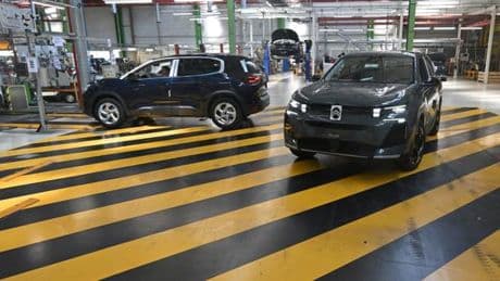 Fin des ventes de voitures thermiques en 2035 : l’Union européenne plus flexible