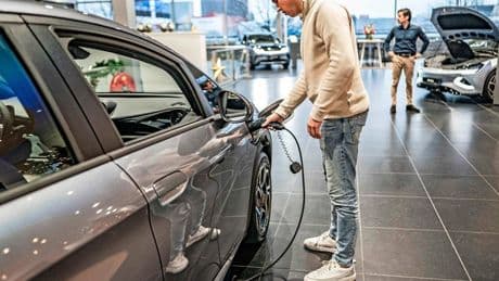 BYD haalt voor het eerst Tesla in bij verkopen op de Europese automarkt: ’Gevolgen zijn enorm’