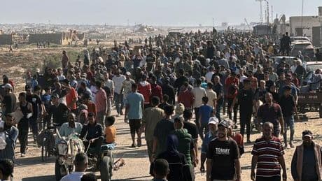 El caos y las muertes en las colas de distribución de ayuda agudizan la desesperación en Gaza