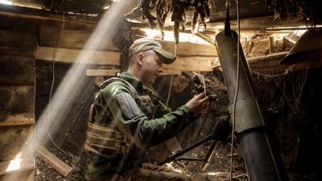 Krieg gegen die Ukraine: Würgegriff und Vorschlaghammer – Putins neue Drohnen-Taktik im Bodenkrieg