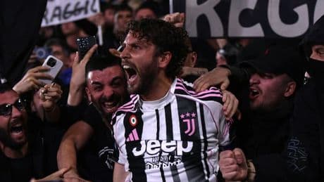 <p>Locatelli risponde alle voci di mercato: il gesto per la Juve dice tutto</p>