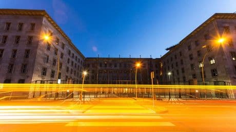 Haushalt: „Positive Überraschung“: Staat nimmt trotz Krise deutlich mehr Steuern ein