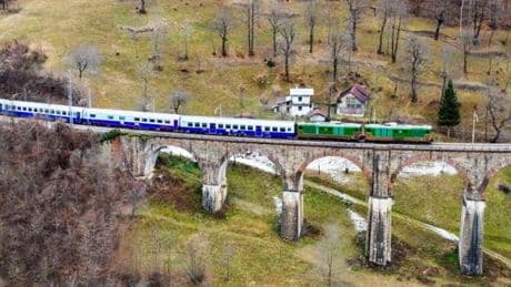 L’Espresso Alpi sulla linea del Tenda: otto viaggi da luglio fra Torino e Imperia